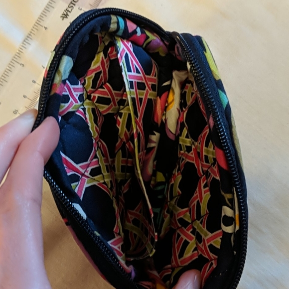 Vera Bradley wristlet - Picture 2 of 2